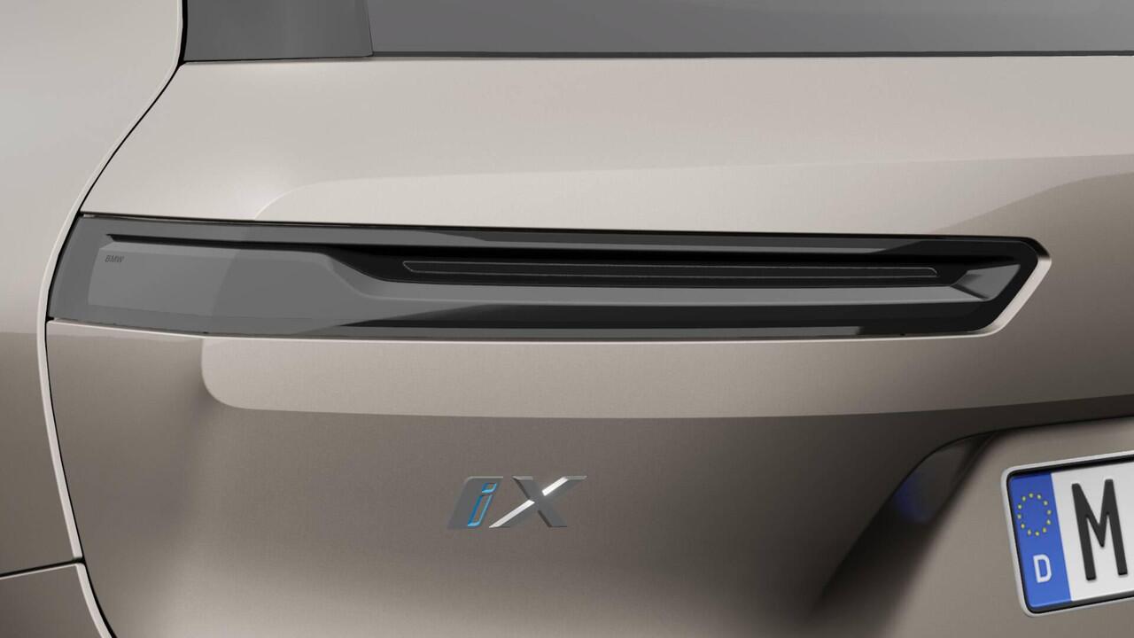 BMW iX xDrive40 | Sport Package