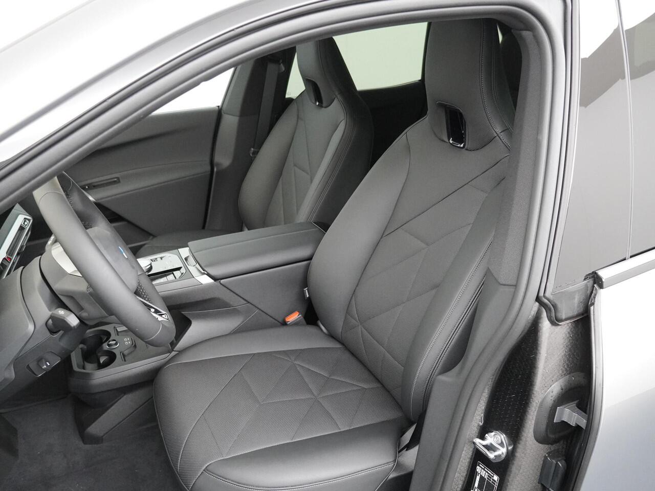 BMW iX xDrive40 | Sport Package |