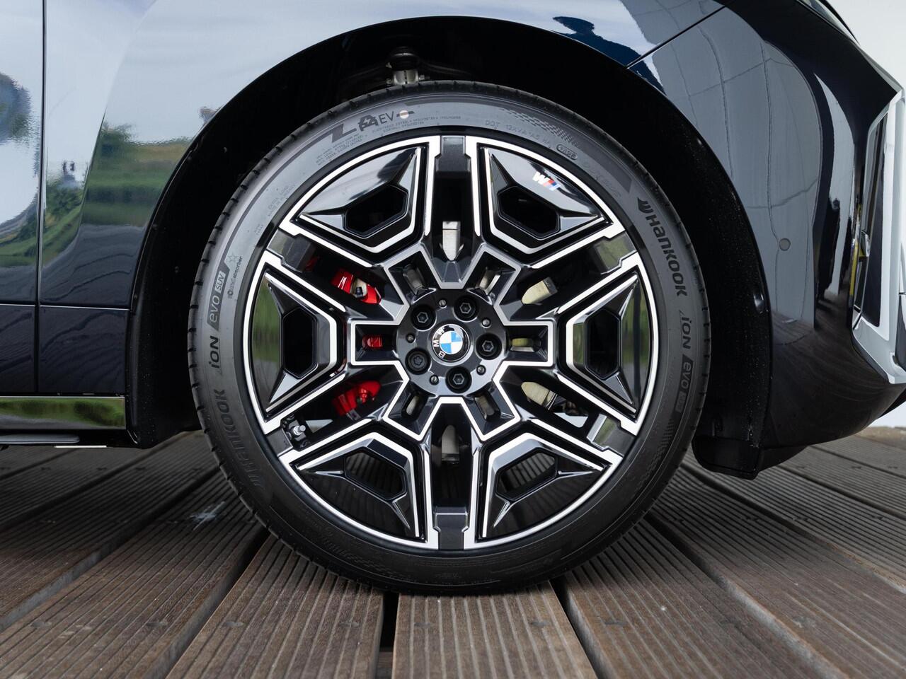 BMW iX xDrive45 | M Sportpakket Pro | Innovation Pack | Comfort Pack