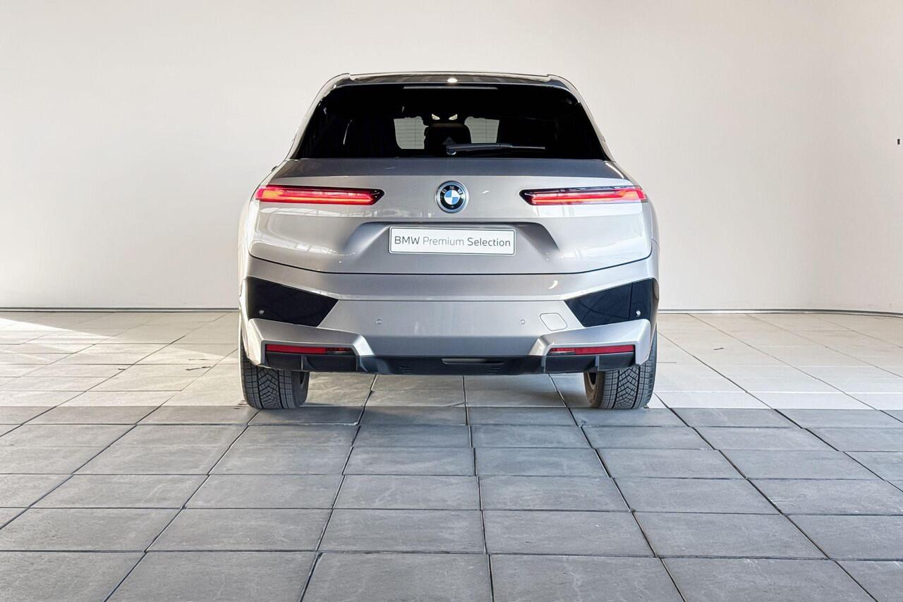 BMW iX xDrive40 Business Edition Plus Sportpakket Aut.