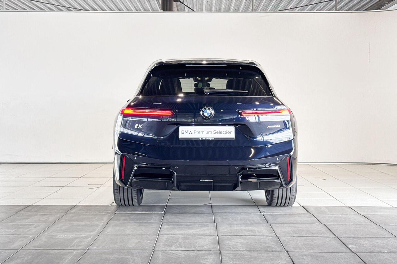 BMW iX xDrive60 Innovation Pack M Sportpakket Pro - Beschikbaar vanaf: November 2025 | Selections