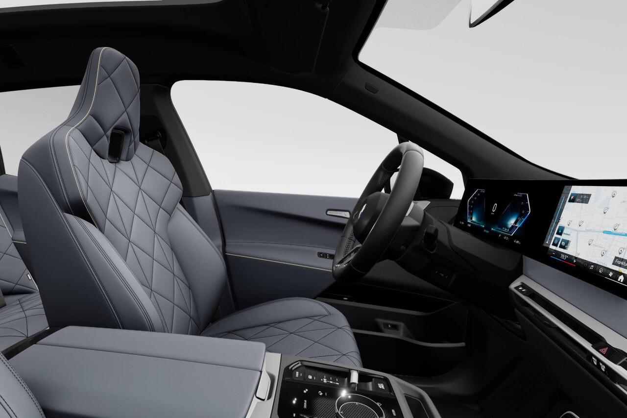 BMW iX xDrive45 | M Sport Pro | Innovation Pack | Comfort Pack | Sky Lounge | Showroomvoordeel