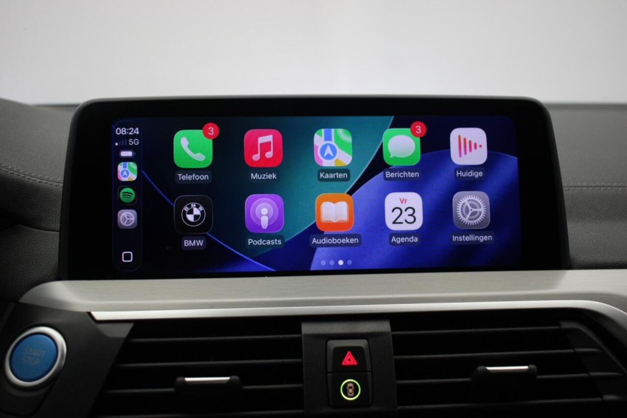 BMW iX Executive 80 kWh - Carplay, Panorama, Camera, Leer, Stoelverw. Afn. Trekhaak, SOH 96,66%