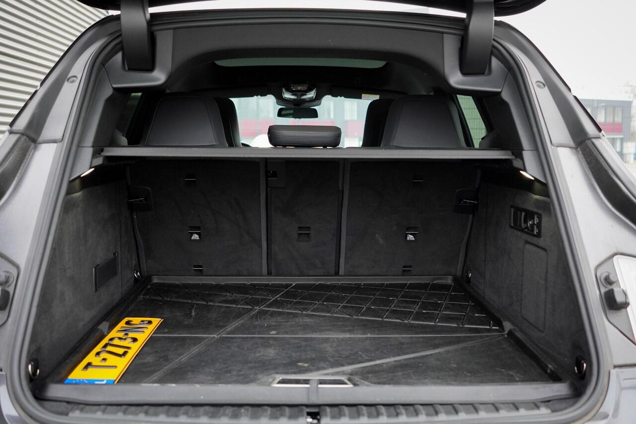 BMW iX xDrive40 Excellence 77 kWh / M-Sportpakket / Pano / Trekhaak