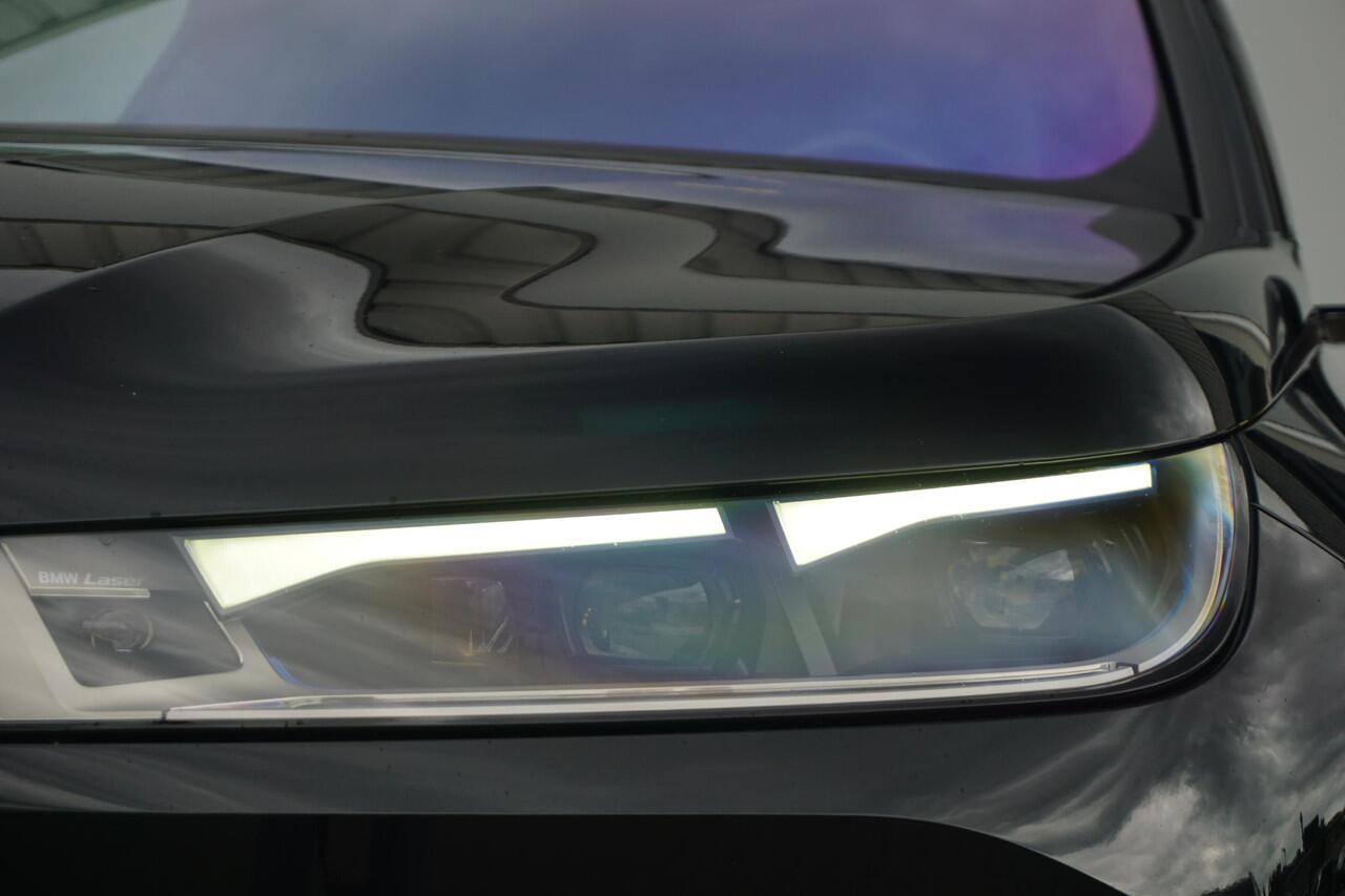 BMW iX xDrive40 Sportpakket 22'' / Bowers & Wilkins / Laserlight / Driving Assistant