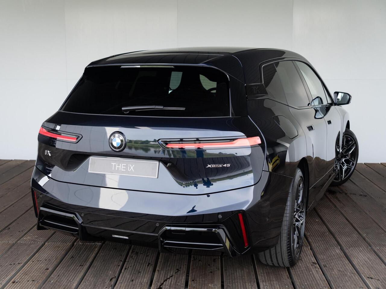 BMW iX xDrive45 | M Sportpakket Pro | Innovation Pack | Comfort Pack