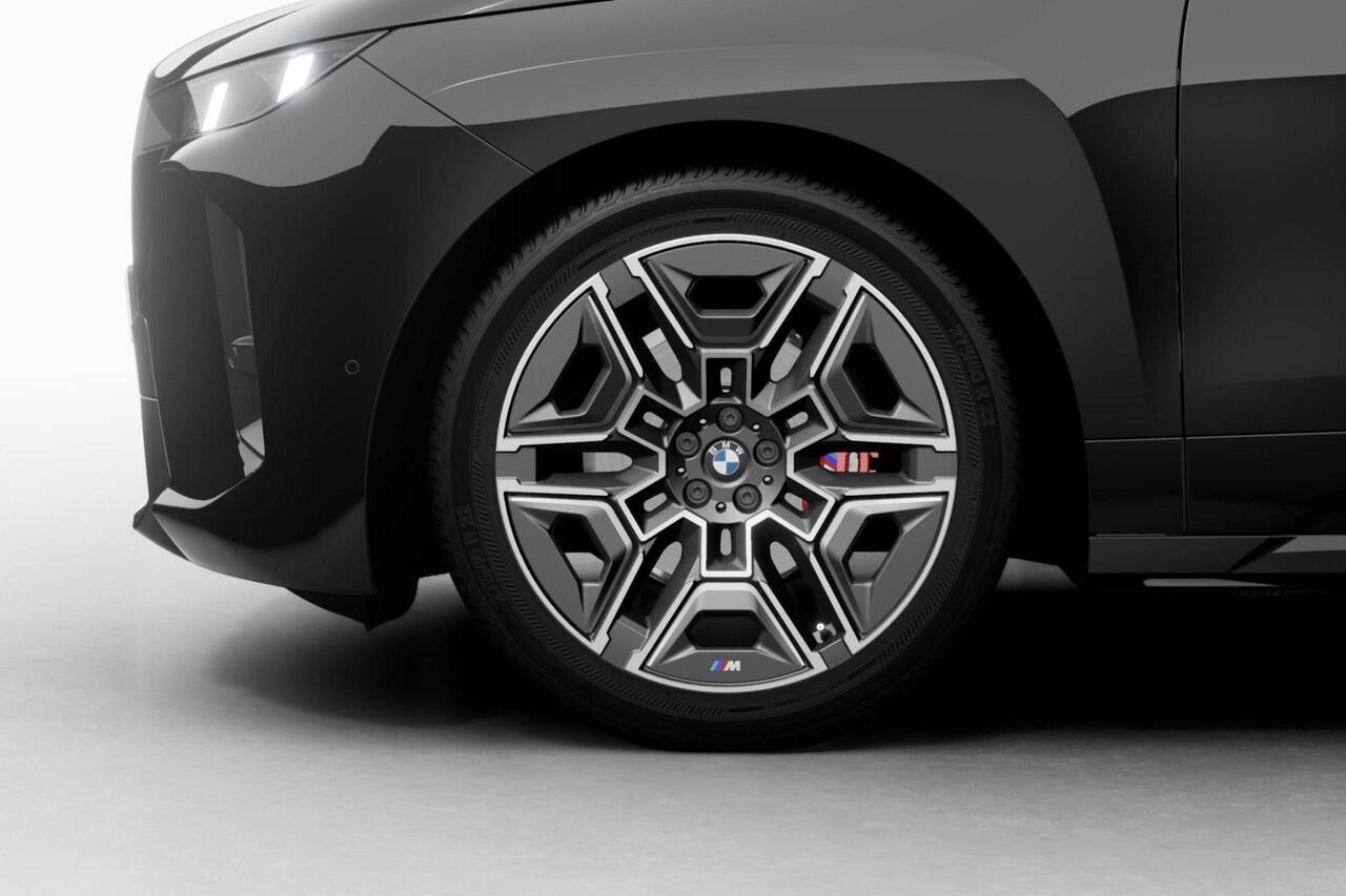 BMW iX xDrive60 | M Sport Pro | Comfort Pack | Innovation Pack