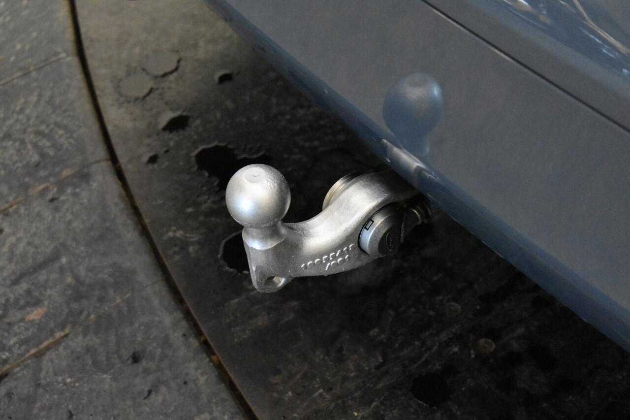 BMW iX xDrive40 High Executive 77 kWh SOH 100% El Trekhaak Panodak Head Up Camera