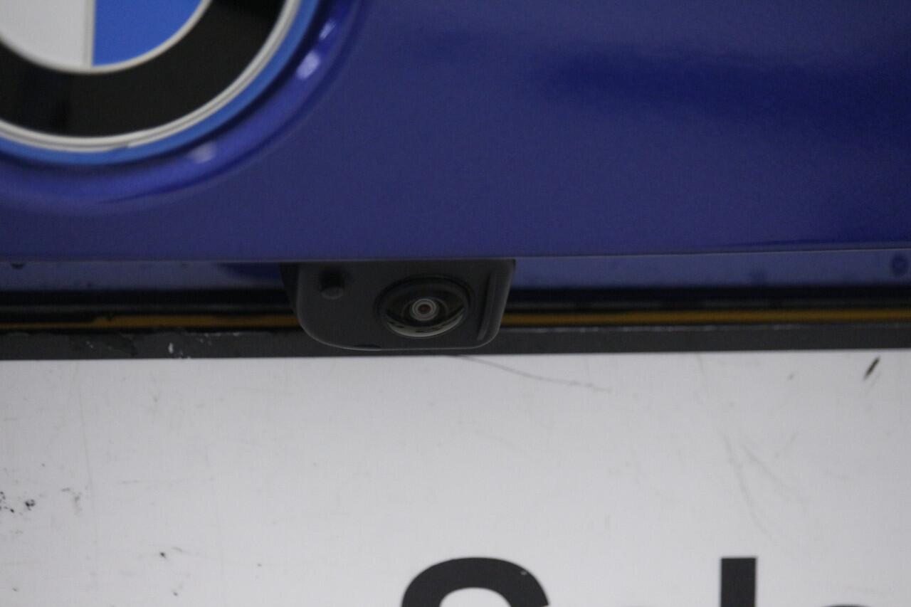 BMW iX1 eDrive20 67 kWh M-Sport | 19" | Trekhaak | Panorama | Premium Pack | Voorbereiding Driving Assistant Plus | | Nu voor 42.495,-