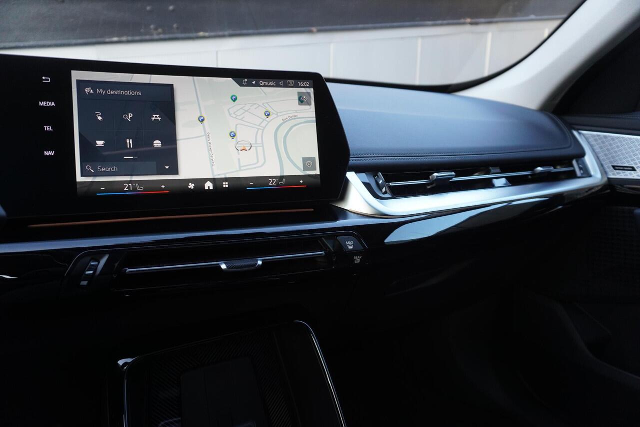 BMW iX1 eDrive20 | xLine | Innovation Pack | Travel Pack