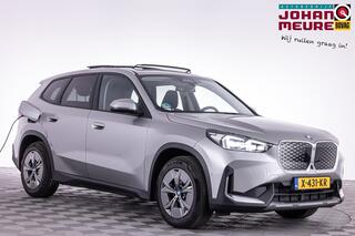 bmw-ix1-edrive20-67-kwh--panoramad