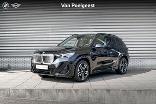 bmw-ix1-edrive20-m-sportpakket---pr
