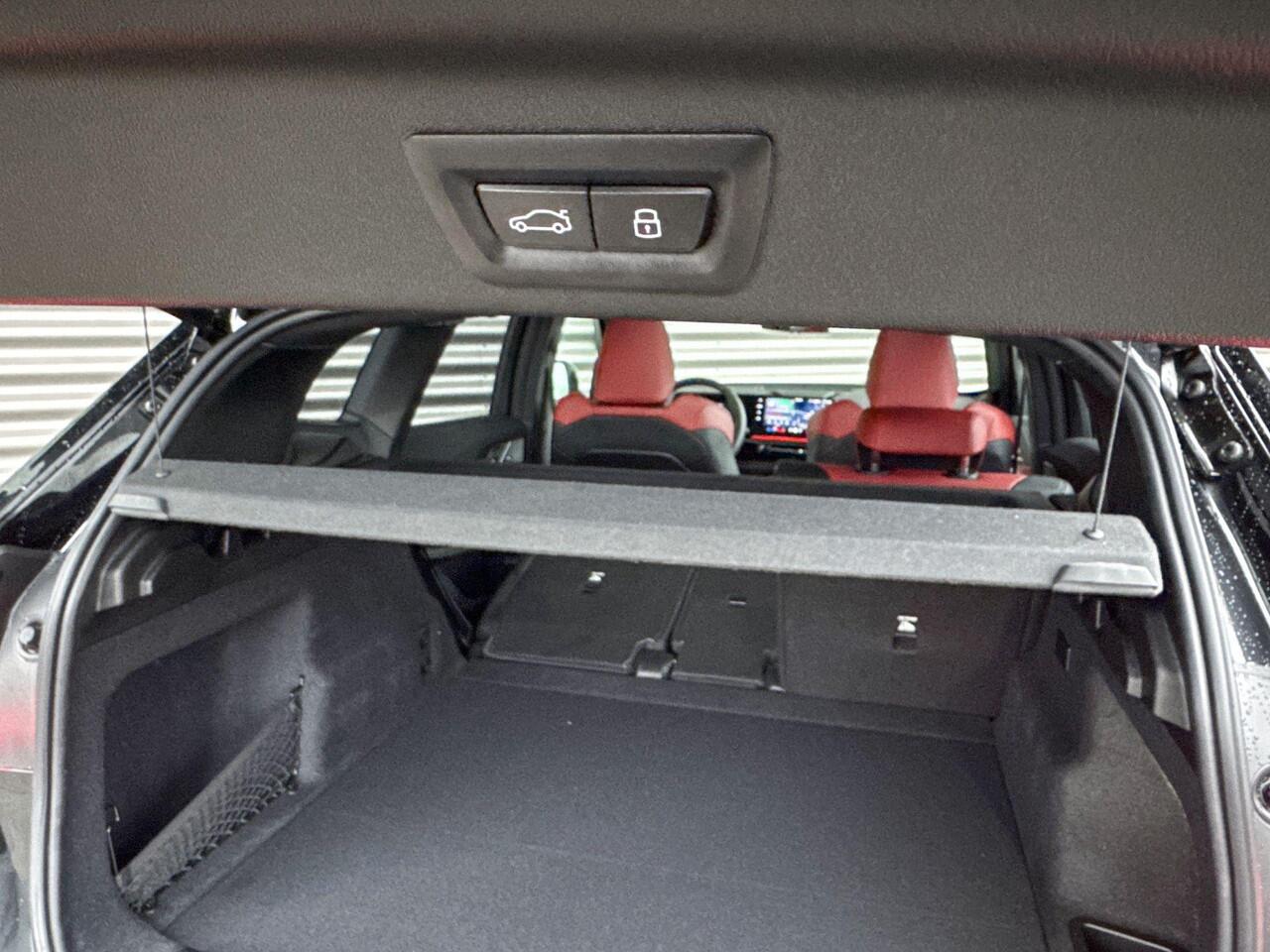 BMW iX1 xDrive30 67 kWh