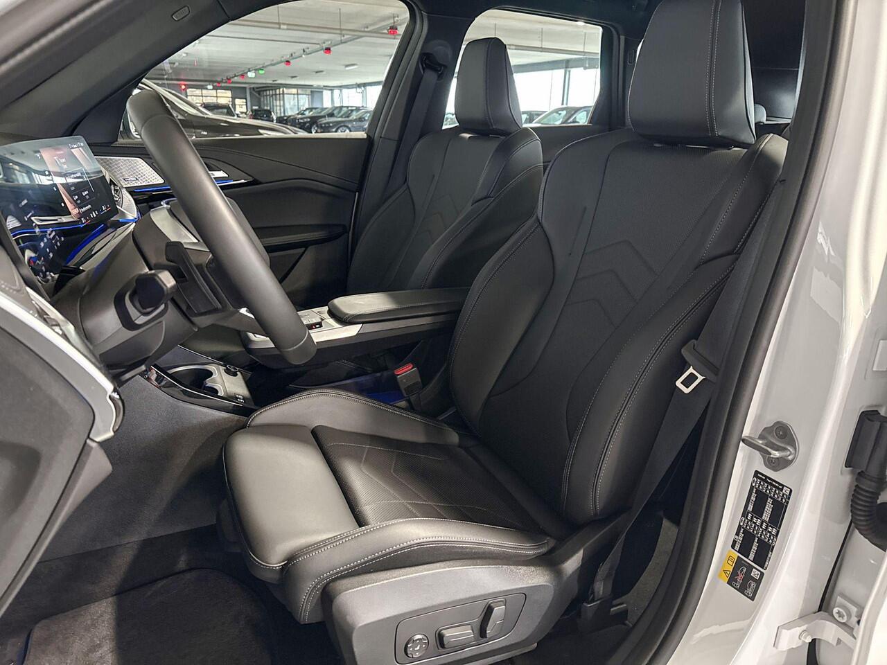 BMW iX1 xDrive30 67 kWh