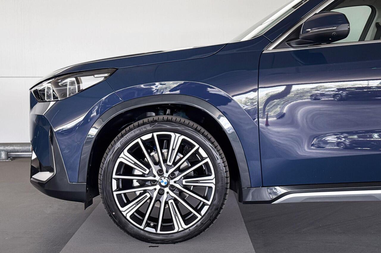 BMW iX1 eDrive20 | xLine | Innovation Pack | Comfort Pack