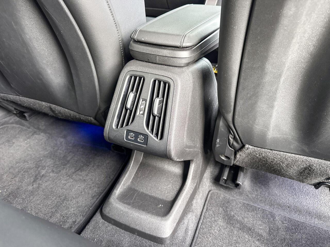 BMW iX1 eDrive20 67 kWh