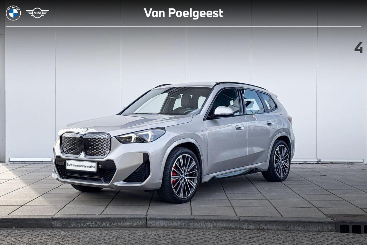 bmw-ix1-xdrive30-67-kwh-m-sport-pro