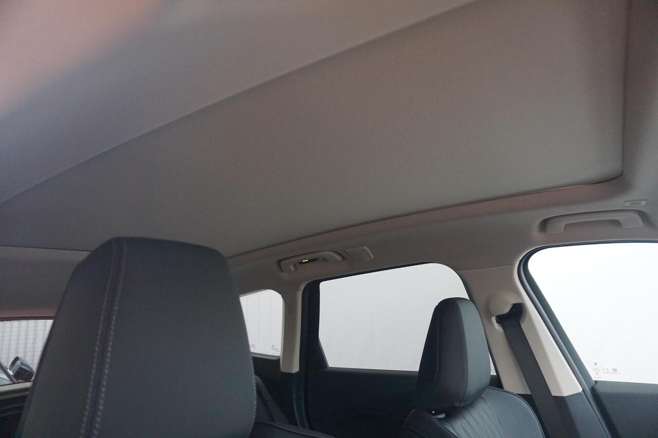 BMW iX1 eDrive20 | xLine | Innovation Pack | Travel Pack