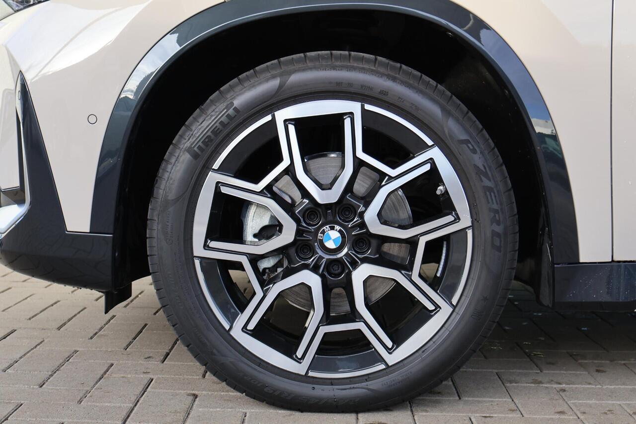 BMW iX1 eDrive20 67 kWh M Sport Edition