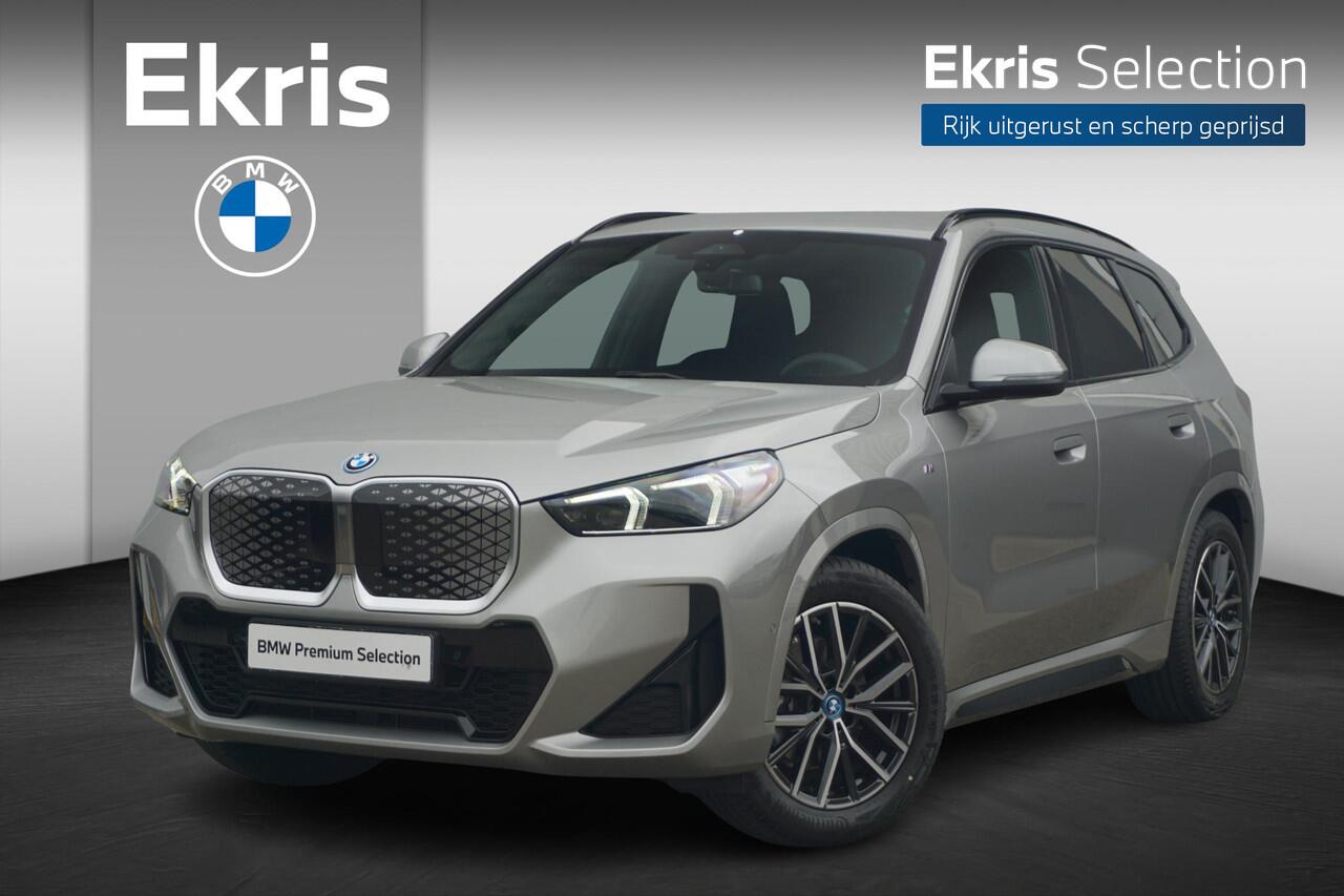 BMW iX1 eDrive20 M Sport / Premium Pack / Comfort Pack / Elektrische Stoelen / Trekhaak | Ekris Selection
