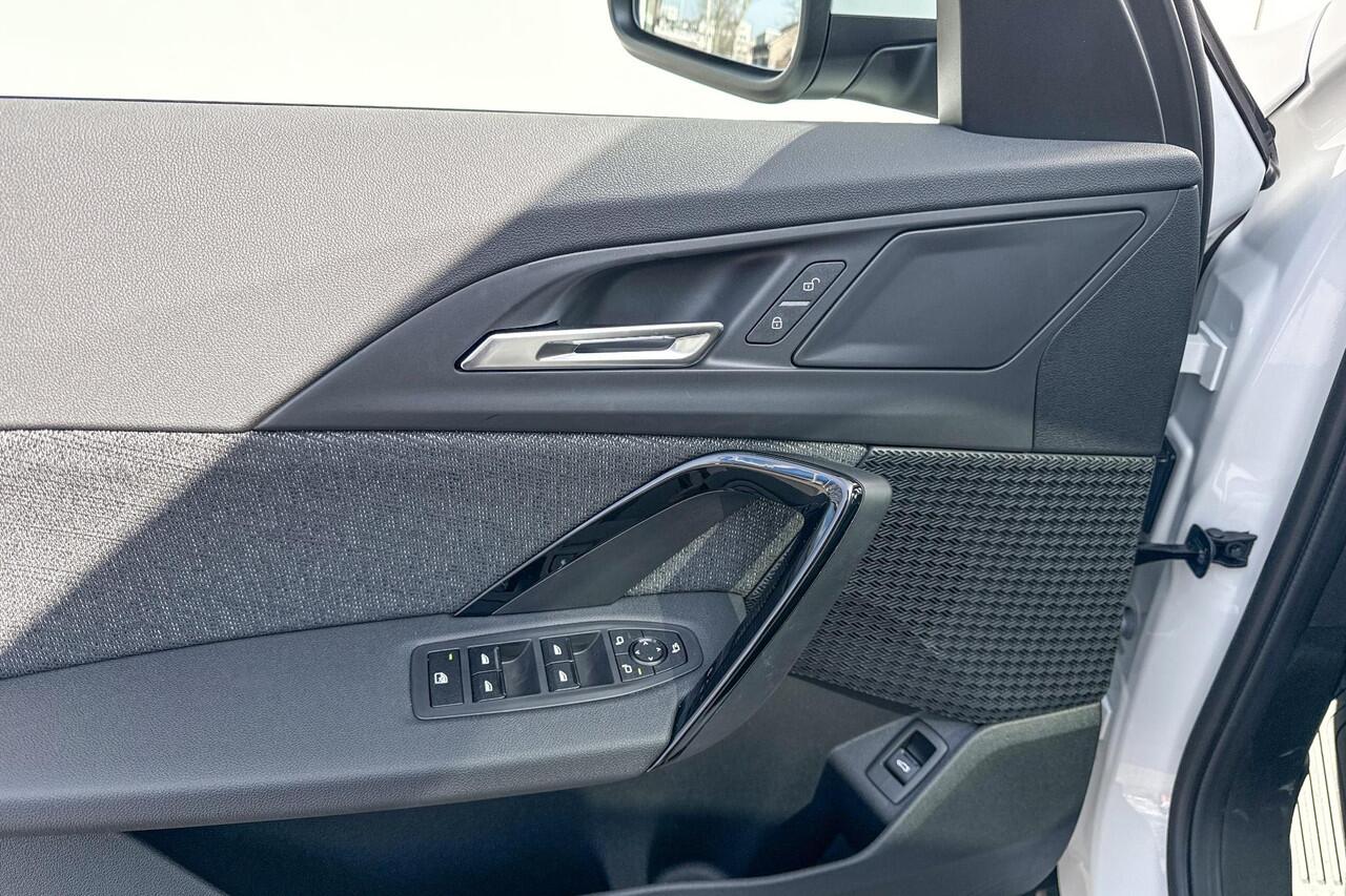 BMW iX1 eDrive20 Premium Travel Pack Premium Pack | Travel Pack | Panoramadak