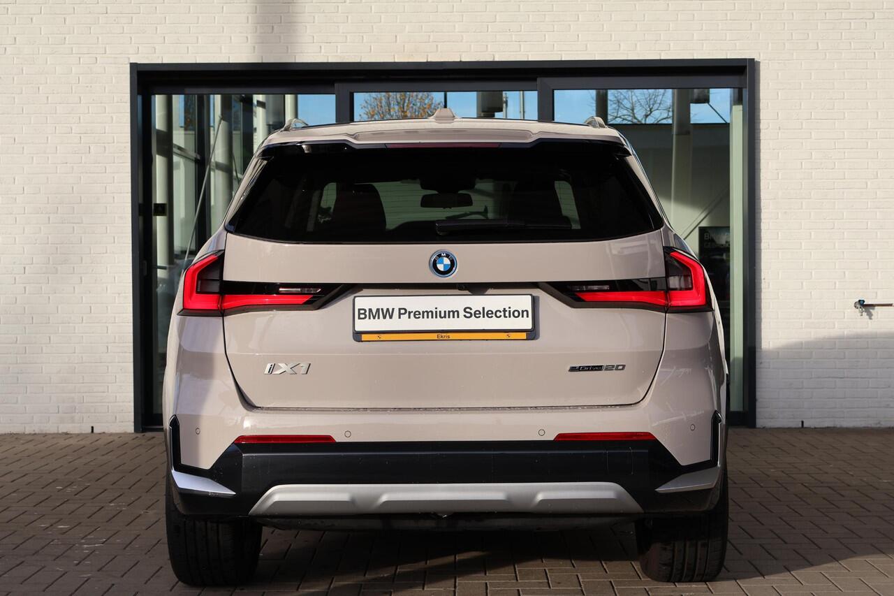 BMW iX1 eDrive20 67 kWh M Sport Edition