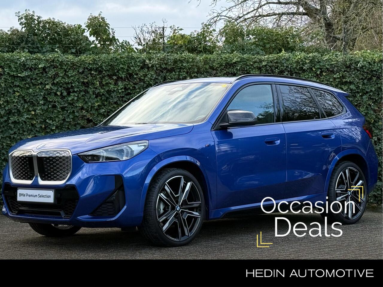 bmw-ix1-edrive20--m-sport--panora