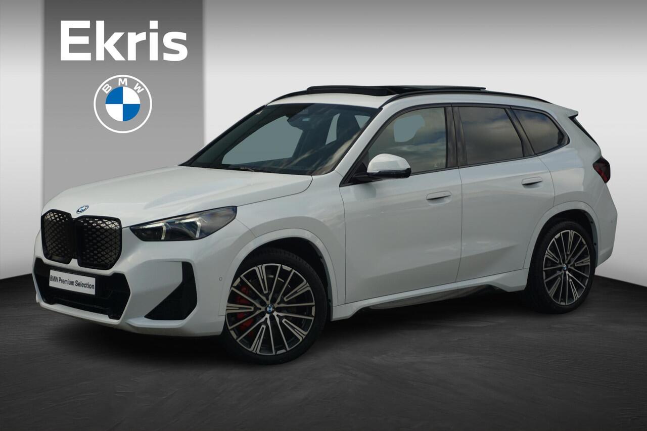 bmw-ix1-edrive20-m-sport-pro--trek