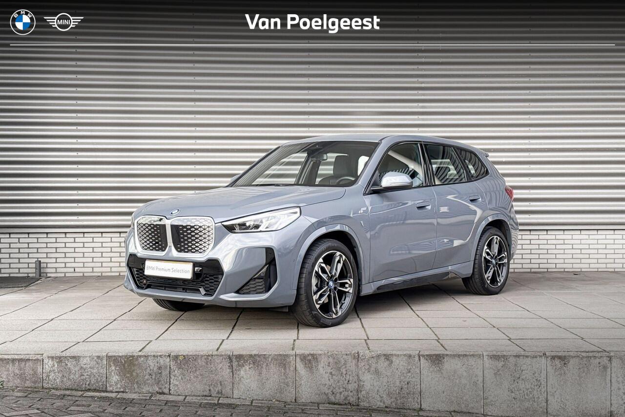 bmw-ix1-edrive20-67-kwh