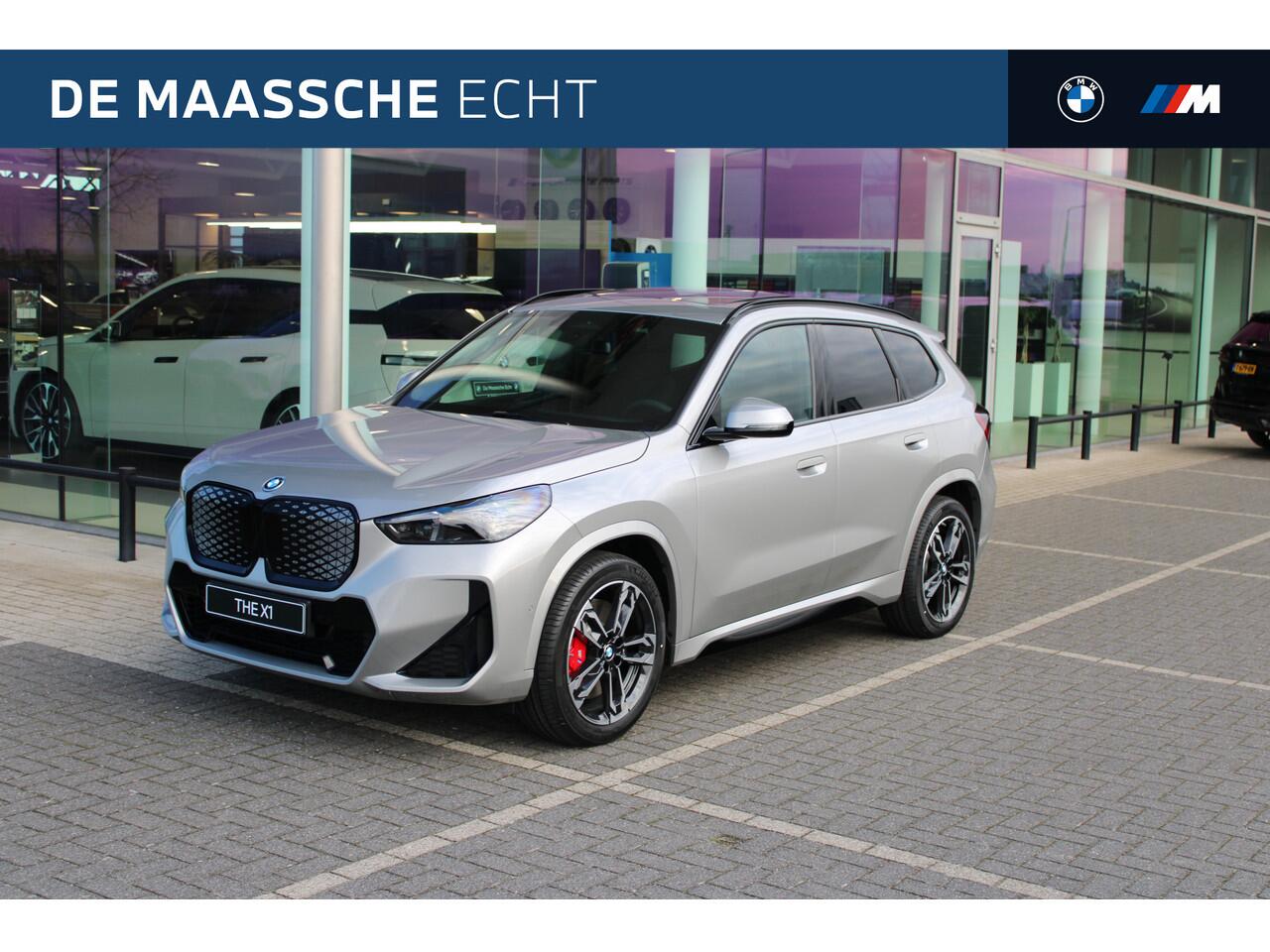 bmw-ix1-edrive20-m-sport---panorama