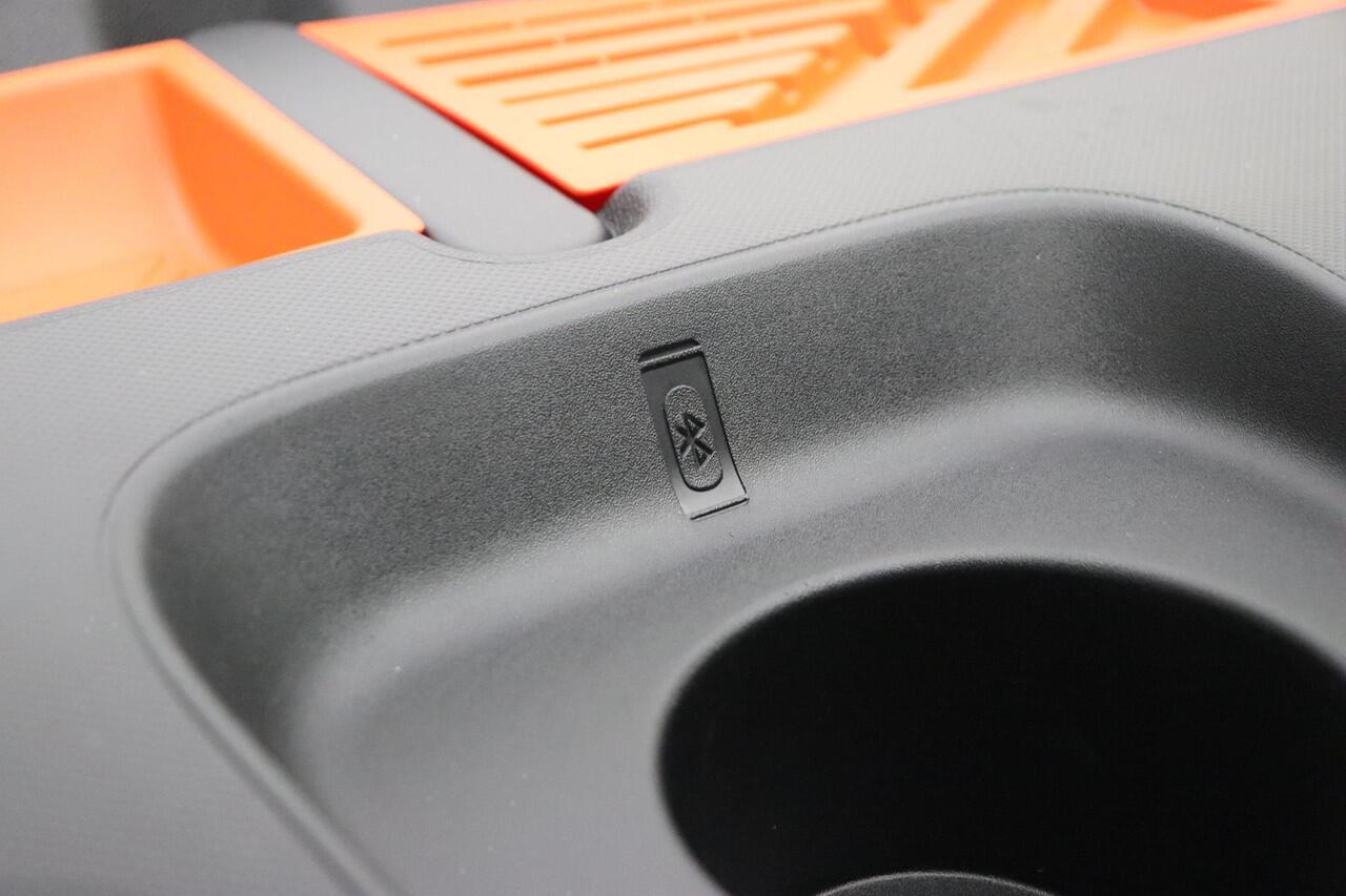 Citroen AMI AMI Orange | VERGELIJKBAAR OPEL ROCKS | Rijden vanaf 16 jaar | 100% Elektrisch | 75 KM Rijbereik | Beperkt beschikbaar Reserveer nu |