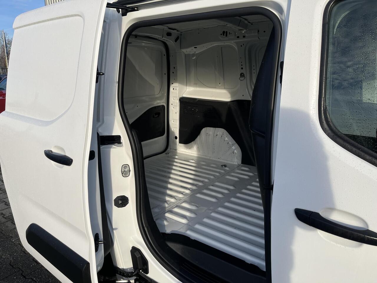 Citroen BERLINGO 1.2 PureTech Club*A/C*CRUISE*CARPLAY*