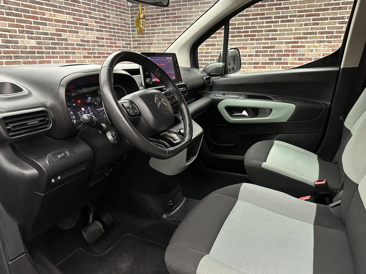 Citroen BERLINGO XL 1.2 PureTech Shine 7p. | Camera| Stoelverw.| CarPlay| Automaat|