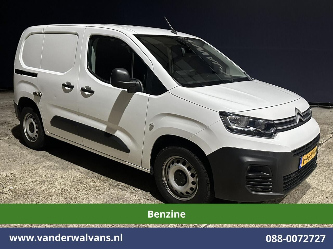 Citroen BERLINGO 1.2 PureTech **Benzine** 130pk Automaat L1H1 Euro6 Airco | 3-Zits | Camera | Navigatie | Apple Carplay Android Auto, Cruisecontrol, Parkeersensoren, Bijrijdersbank