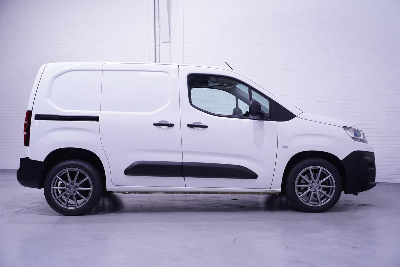 Citroen BERLINGO 1.6 BlueHDI 100 pk L1 Airco, 17" LMV Cruise Control, Laadruimte Pakket, PDC achter, 2-Zits