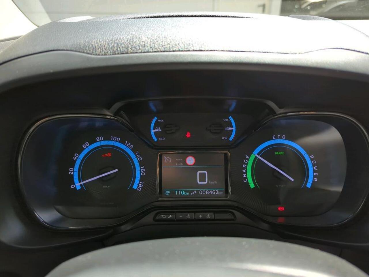 Citroen BERLINGO ë-Berlingo Feel 50 kWh / ALL-IN RIJKLAARPRIJS /Airco/Camera/Groot Scherm/Parkeersensoren/320km actieradius