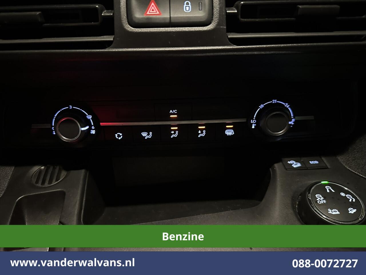 Citroen BERLINGO 1.2 PureTech **Benzine** 130pk Automaat L1H1 Euro6 Airco | 3-Zits | Camera | Navigatie | Apple Carplay Android Auto, Cruisecontrol, Parkeersensoren, Bijrijdersbank