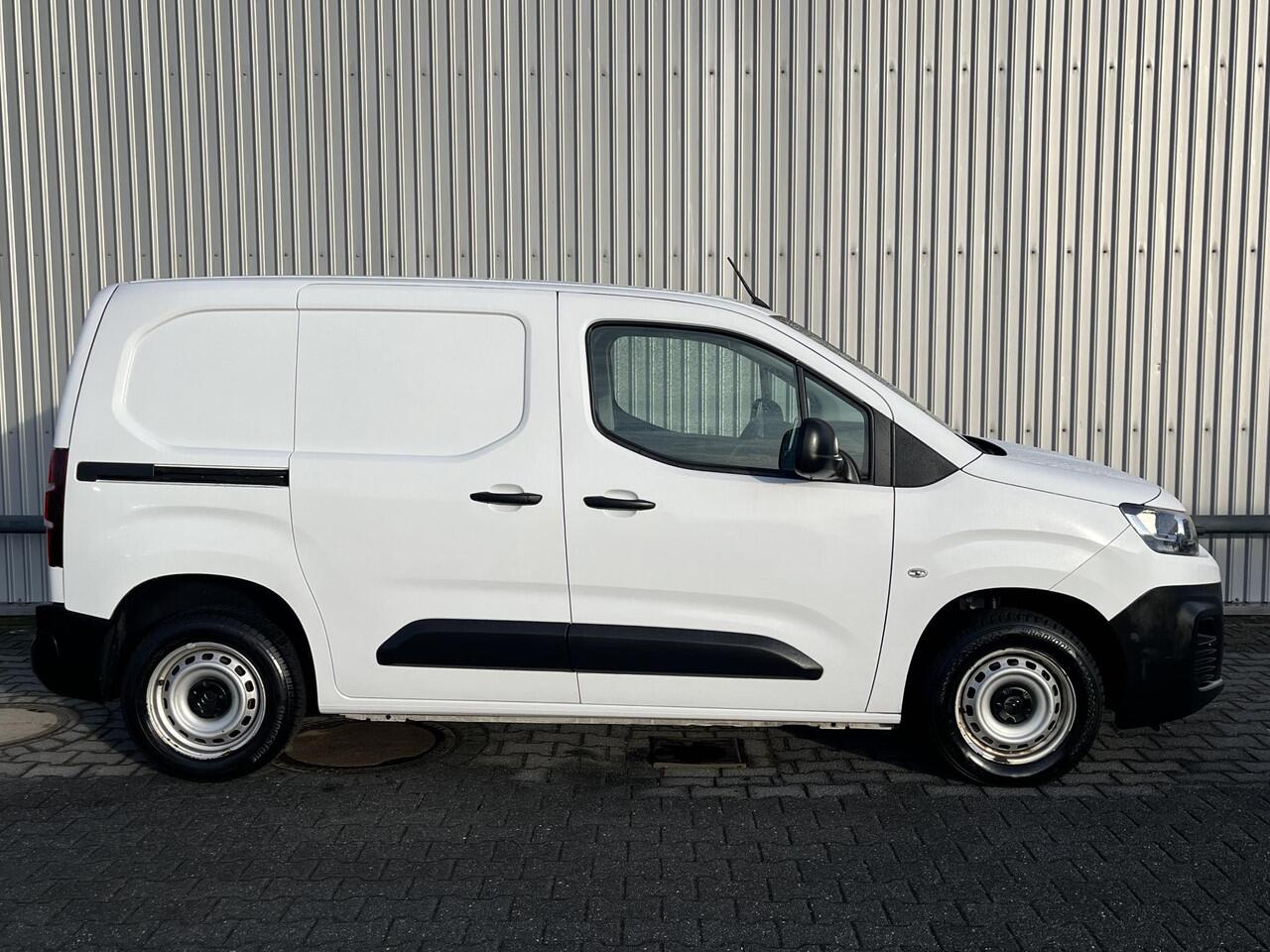 Citroen BERLINGO 1.2 PureTech Club*A/C*CRUISE*CARPLAY*