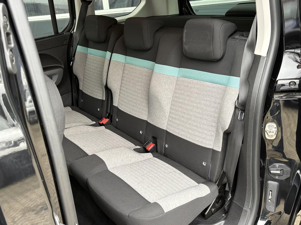 Citroen BERLINGO 1.2 PureTech Shine | Navi | Camera | Carplay/Android | Trekhaak | Cruise | Airco | Interesse? Bel of App naar: 06 30 51 05 90