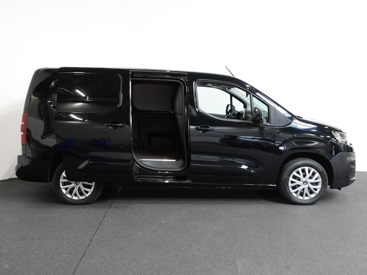 Citroen BERLINGO 130PK Automaat L2 Navigatie Apple carplay/ Android Auto Cruise control Trekhaak parkeersensoren 3-Zits Euro6