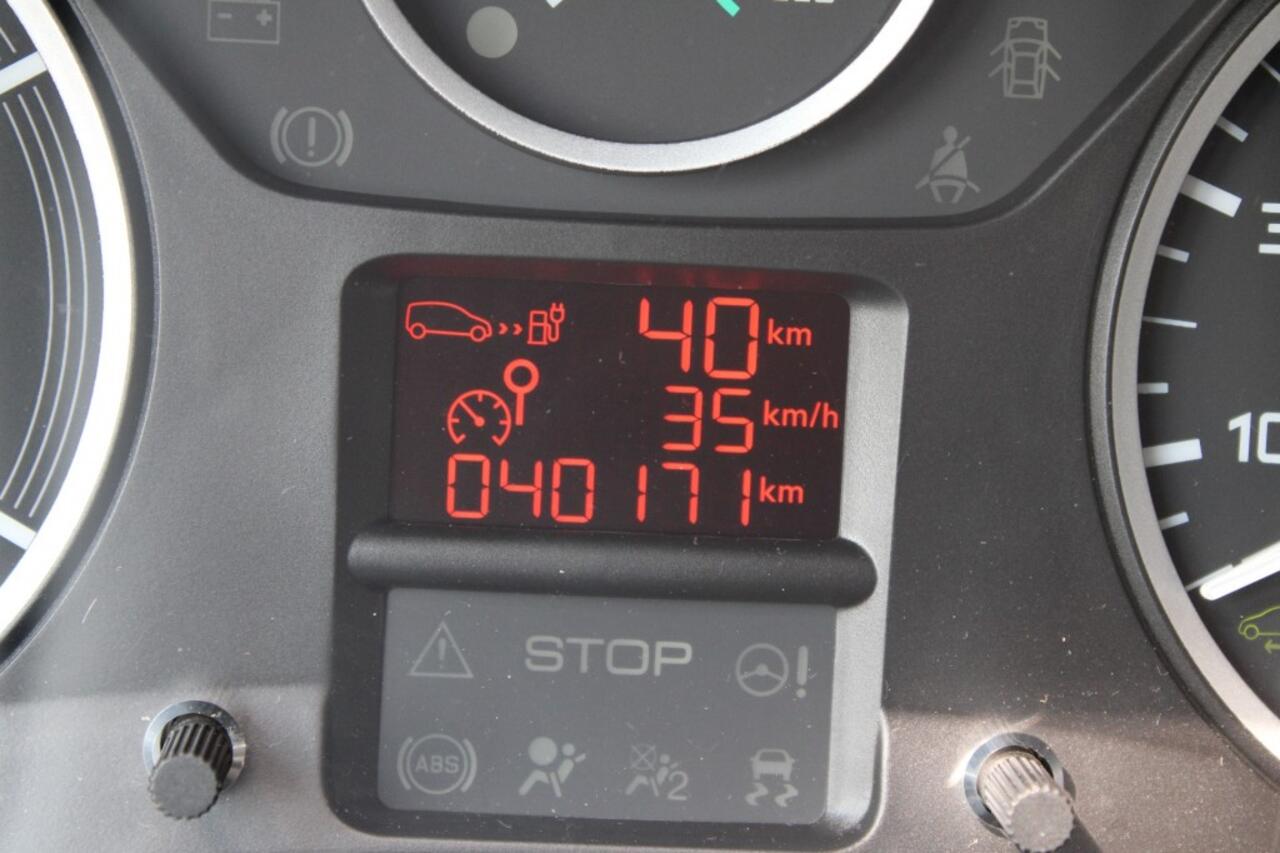 Citroen BERLINGO E-Feel 23kWh automaat airco/cruise/navi/PDC/camera/CarPlay/DAB