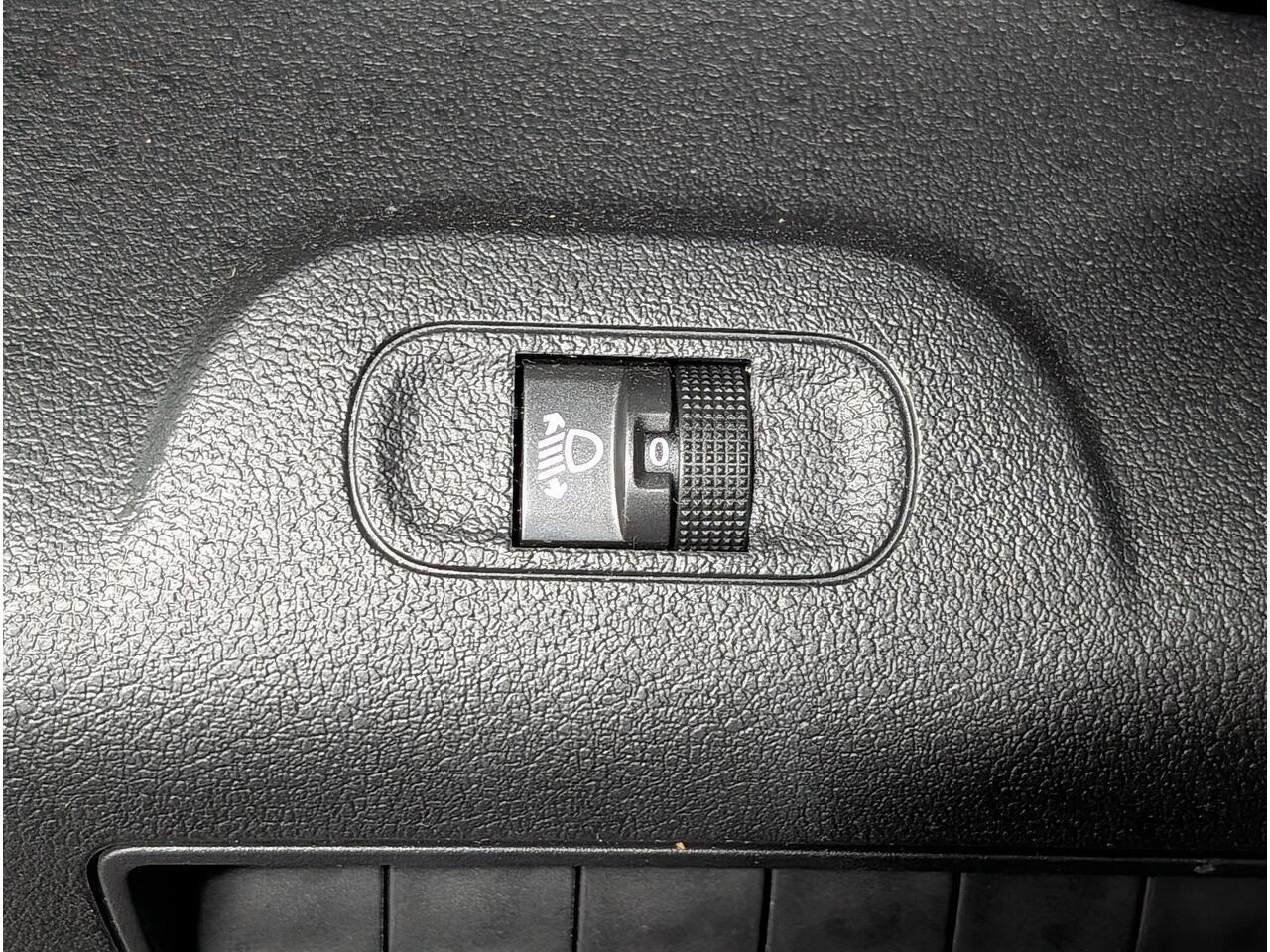 Citroen BERLINGO XL L2 Club 1.5 BlueHDi 130pk 1.000kg | 3-ZITS | CAMERA | NAVI | CRUISE CONTROL | PDC V+A | APPLE CARPLAY / ANDROID AUTO | AIRCO | DAB+