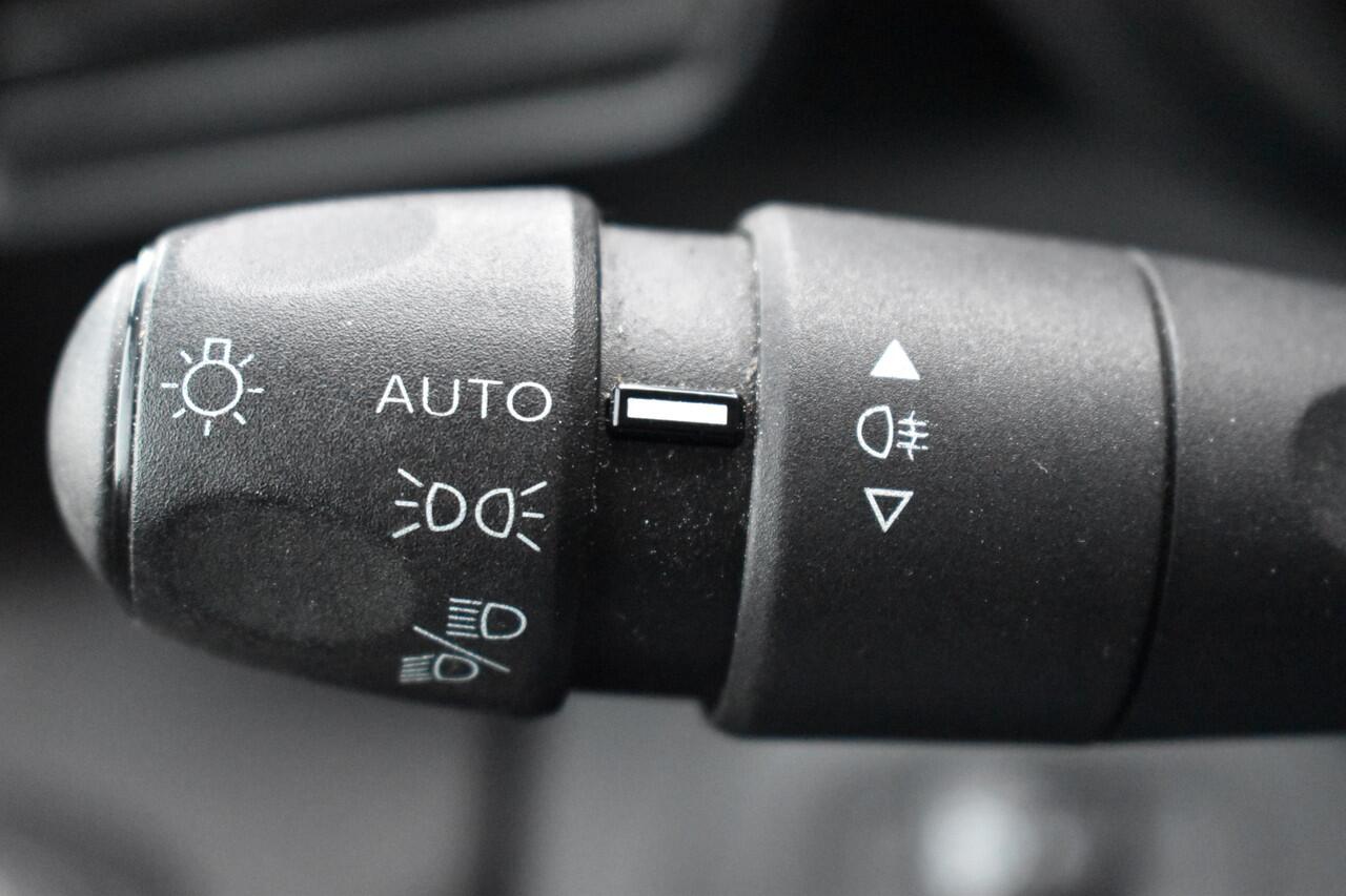 Citroen BERLINGO XL PureTech 110 | Dakrails | Navigatie via Carplay en| Android auto | Perkeerhulp | Airco | 7 Persoons | Cruise controle |