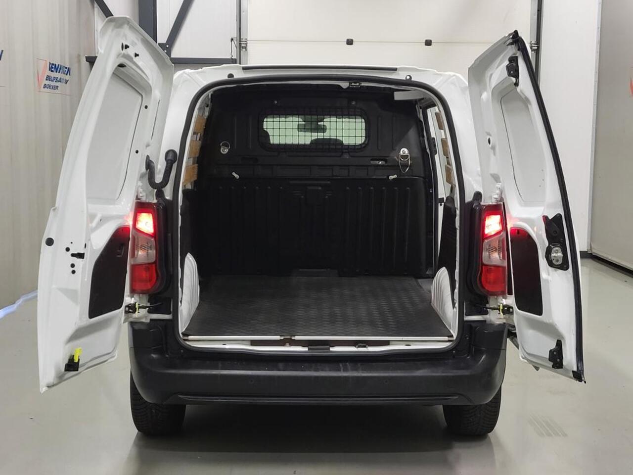 Citroen BERLINGO 1.5HDI 130pk Automaat Euro 6!