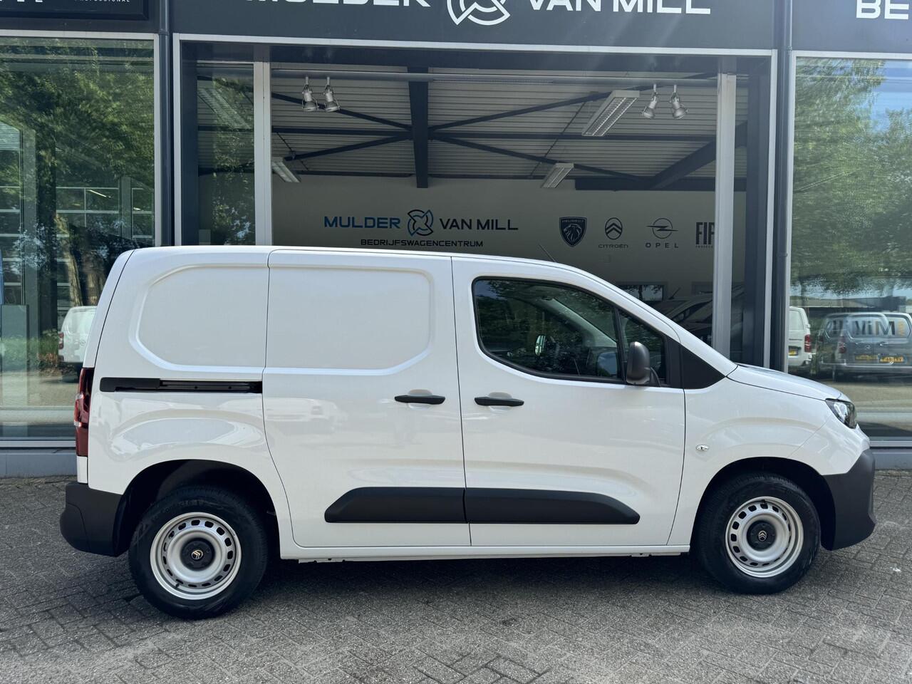 Citroen BERLINGO L1 1.5 BlueHDi 100pk | BPM vrij | Multimedia | Apple Carplay | Android Auto | Climate control | Keyless entry | Draadloze telefoonlader | Bluetooth | DAB+ radio | Achteruitrijcamera | Parkeersensoren achter | Airco | Cruise control | Reservewiel