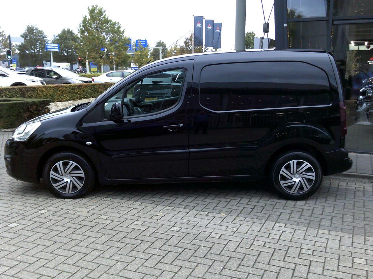 Citroen BERLINGO 1.6 BlueHDI 75 Business Economy | TREKHAAK | AIRCO | CRUISE CONTROL | PARKEERSENSOREN |