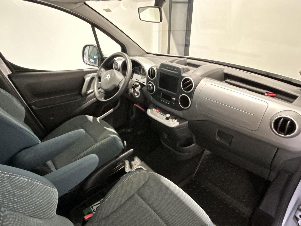 Citroen BERLINGO e-Berlingo Feel 23 kWh | Parkeersensor achter | Cruise control | Navigatie | Soh (batterijcheck) 85,8 %