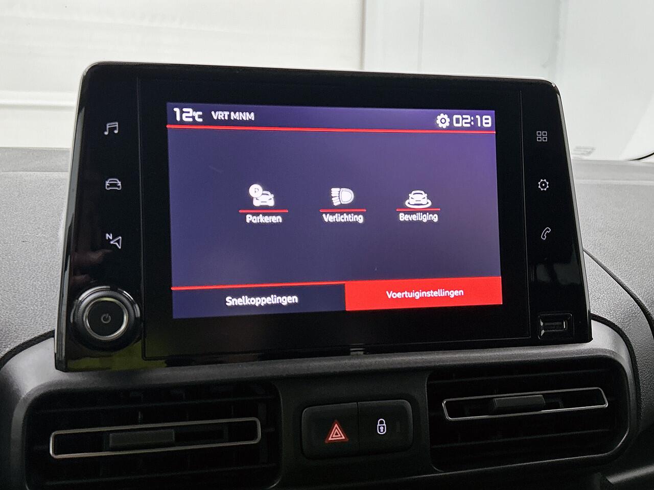 Citroen BERLINGO XL 1.2 PureTech Live Direct leverbaar! Rolstoelauto