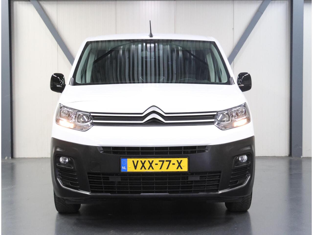 Citroen BERLINGO 1.5 BlueHDi 100PK S&S L1 | 1ste Eigenaar | AppleCarplay/AndroidAuto | Parkeersensoren | Airco | Armsteun | Houtenlaadvloer | Cruise Control | Bluetooth | Mistlampen | Zijschuifdeur Rechts |