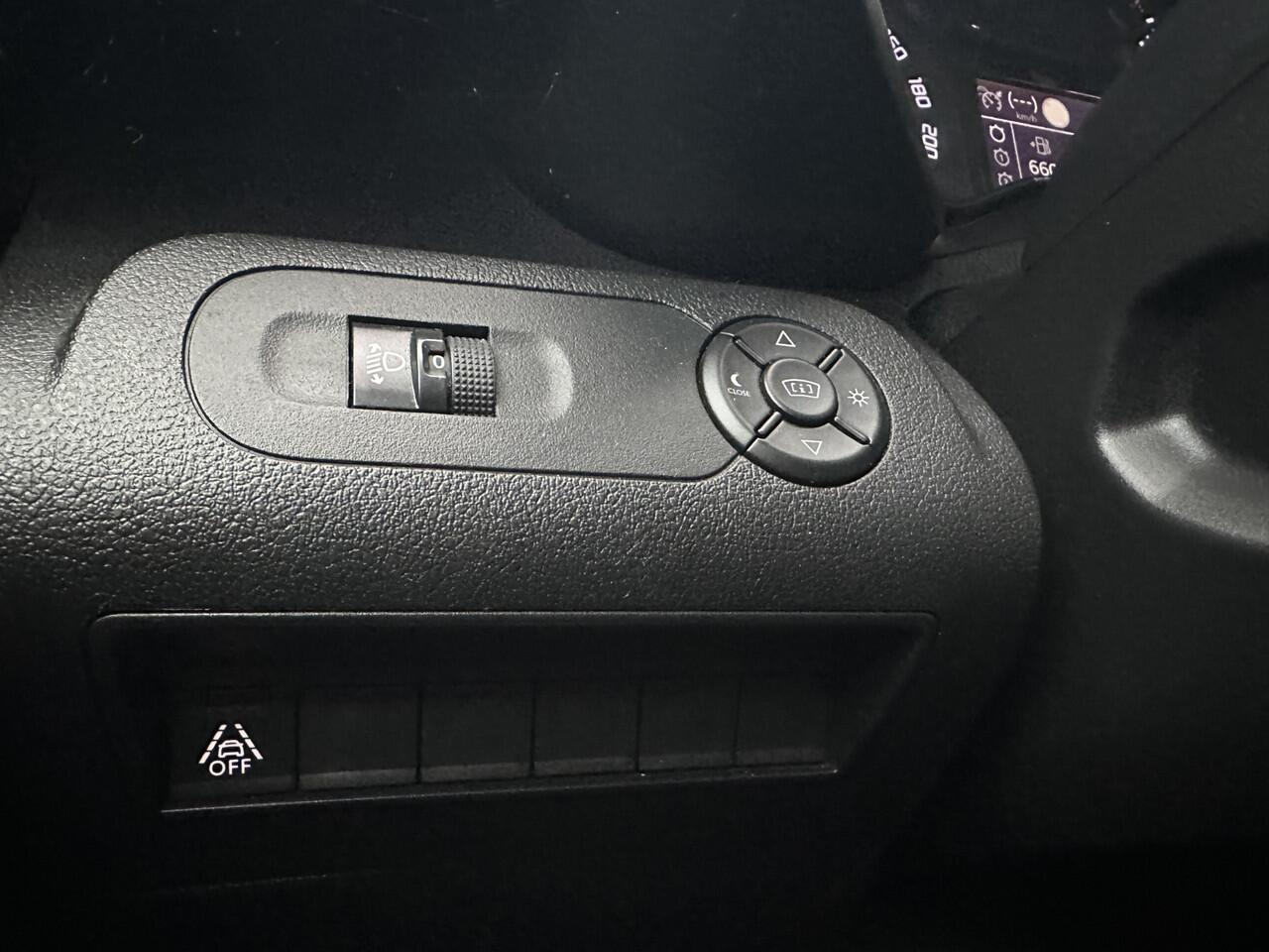 Citroen BERLINGO 1.5 BlueHDI Automaat 130pk Driver XL All-in Prijs Camera/Cruise/Apple Carplay, Android auto/Keyless/Navi/HUD Eurorepar